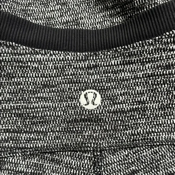 Lululemon Athletica Gray Fitted Ruched Long Sleeve Tee - Picture 9 of 12